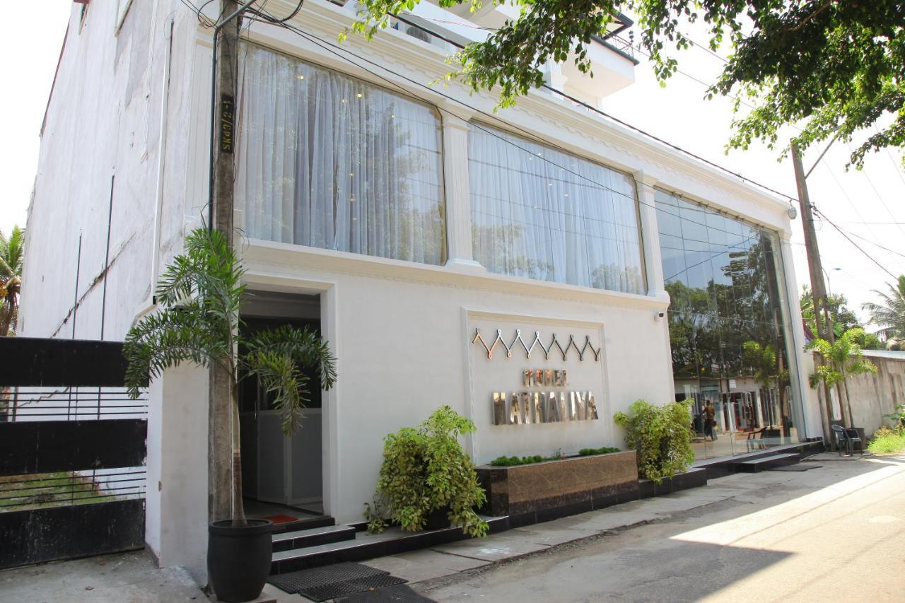 Hotel Nathaliya Katunayaka Bagian luar foto