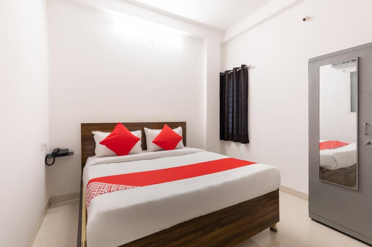 Hotel Nathaliya Katunayaka Bagian luar foto
